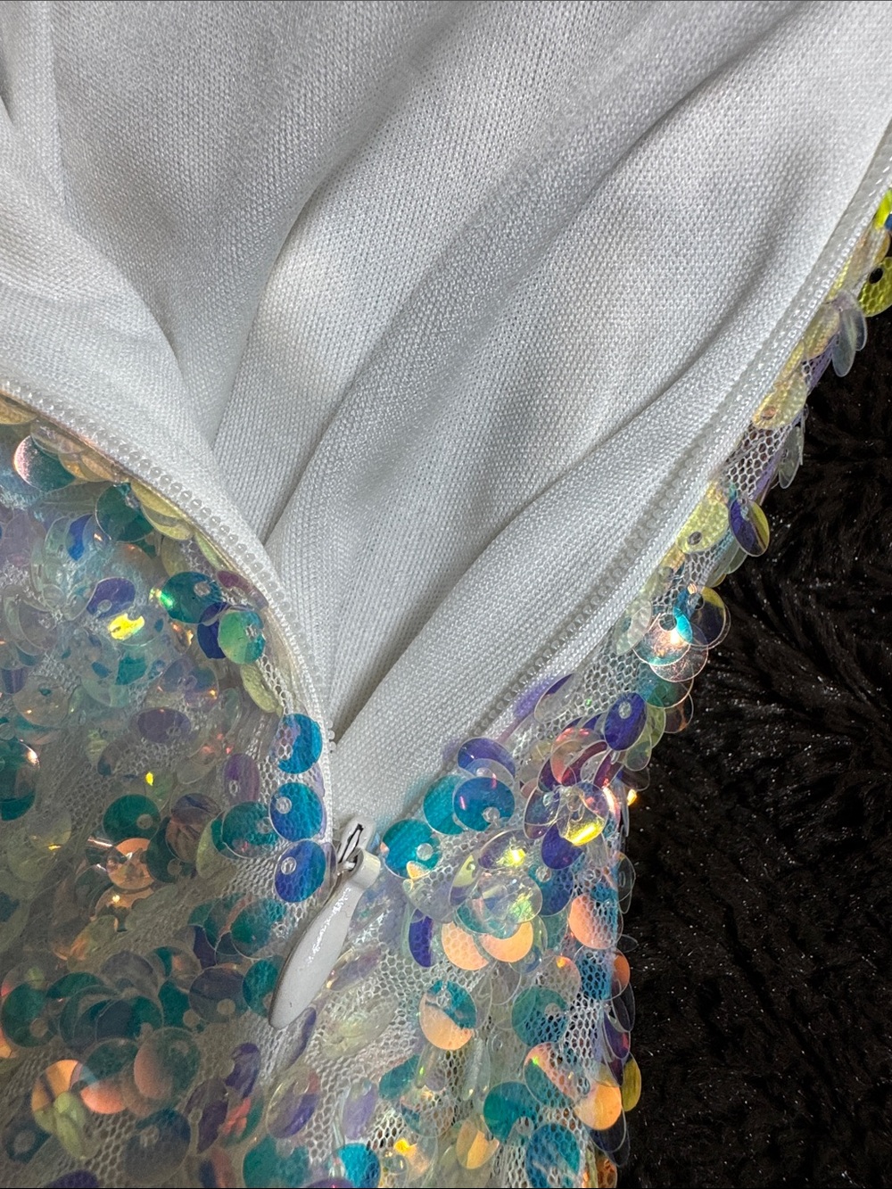 Endless Rose Iridescent Sequin Side Zip Mini Skirt - Blueish Purpleish Size M - Picture 11 of 16
